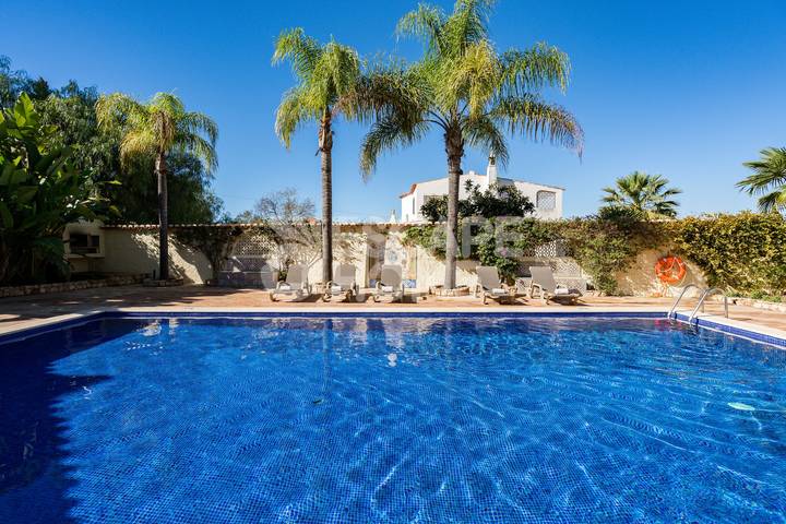 Location de vacances pour 10 personnes, avec jardin et terrasse à Armação de Pera - 4