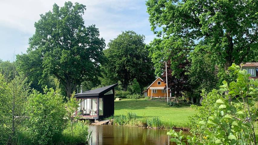 Chalet voor 3 personen, with sauna and tuin as well as zwembad, met huisdier in Zweden