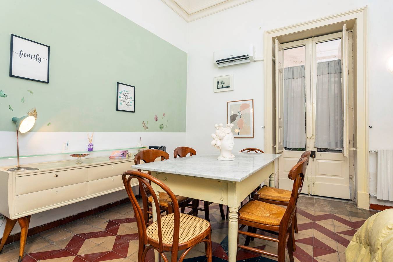 Appartamento '2' con terrazza privata, Wi-Fi e aria condizionata in Catania, Catania e dintorni
