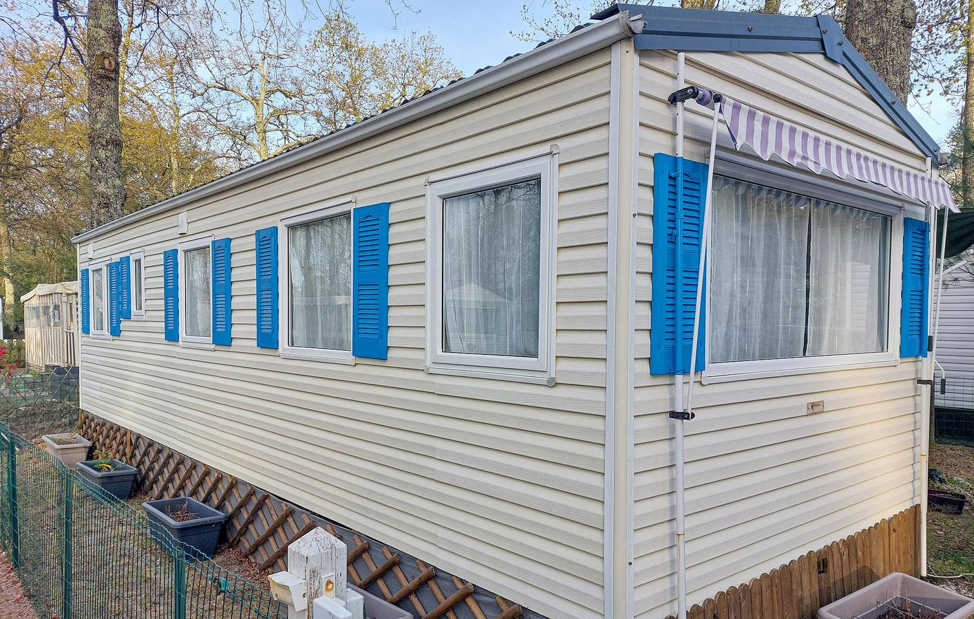 Reizendes Mobilheim mit Pool und Garten in der Nähe von La Tremblade in La Tremblade, Côte de Beauté