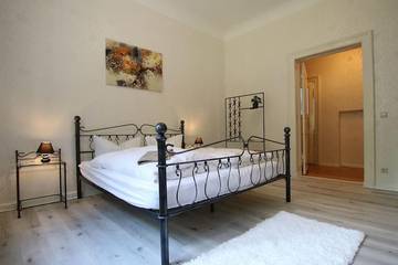Ferienwohnung für 4 Personen, mit Pool und Garten sowie Sauna, mit Haustier in Neupetershain