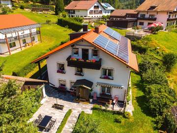 Ferienhaus für 4 Personen, mit Garten und Balkon in Bayerisch Eisenstein