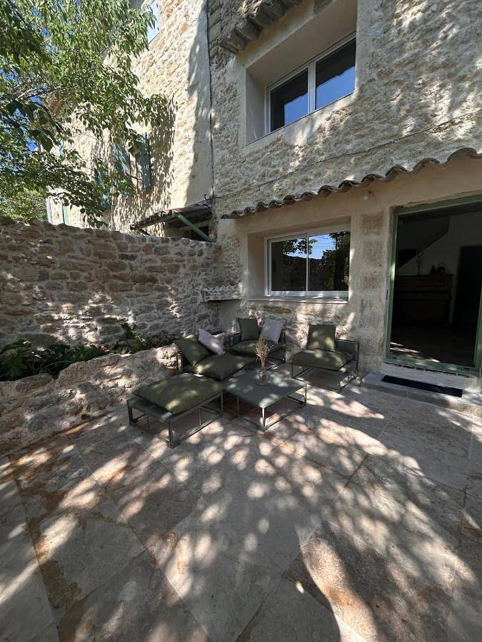 Location de vacances pour 6 personnes, avec terrasse, animaux acceptés à Puyvert - 3