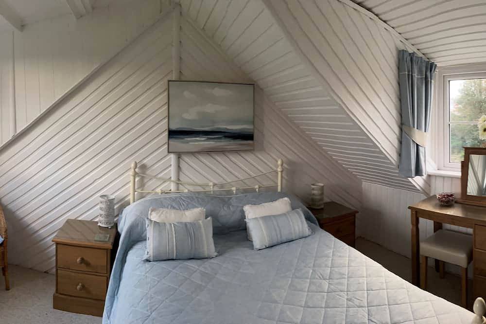 St Marys Cottage -  a cottage that sleeps 4 guests  in 2 bedrooms in Dumfries und Galloway
