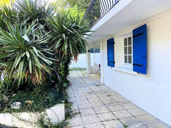 Gîte pour 5 personnes, avec vue et jardin dans Courlay Sur Mer - 2