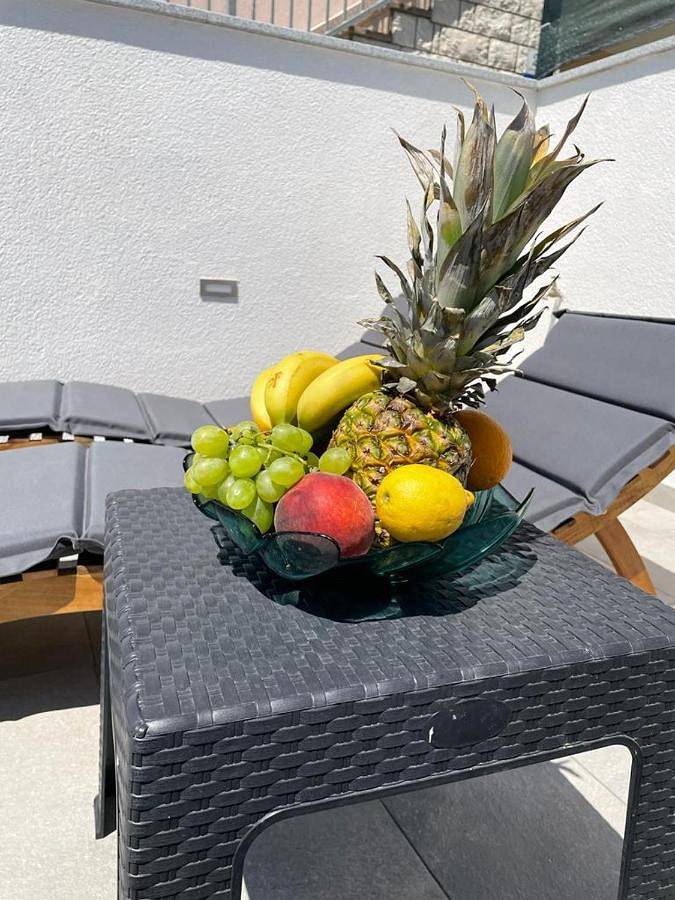 Ganze Wohnung, Family Apartment Edita Plano Trogir with private pool in Plano (Kroatische Adria), Split-Dalmatien