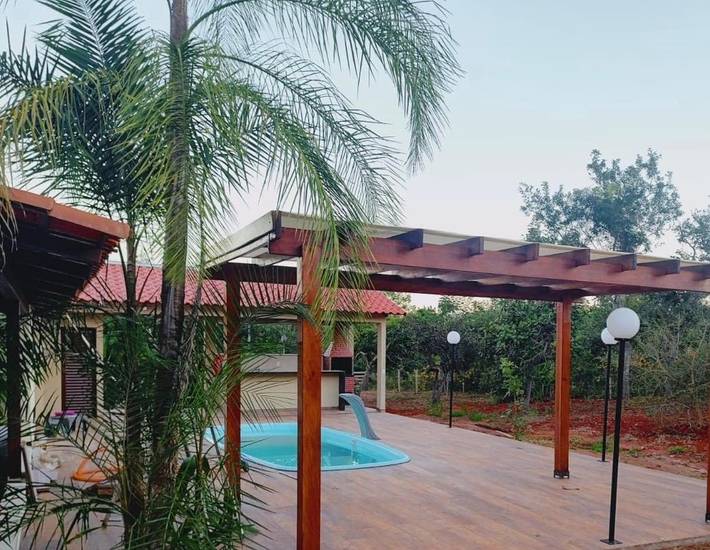 Casas e apartamentos de temporada para 8 pessoas, com vista para o lago e terraço e ainda vista and piscina em Caldas Novas