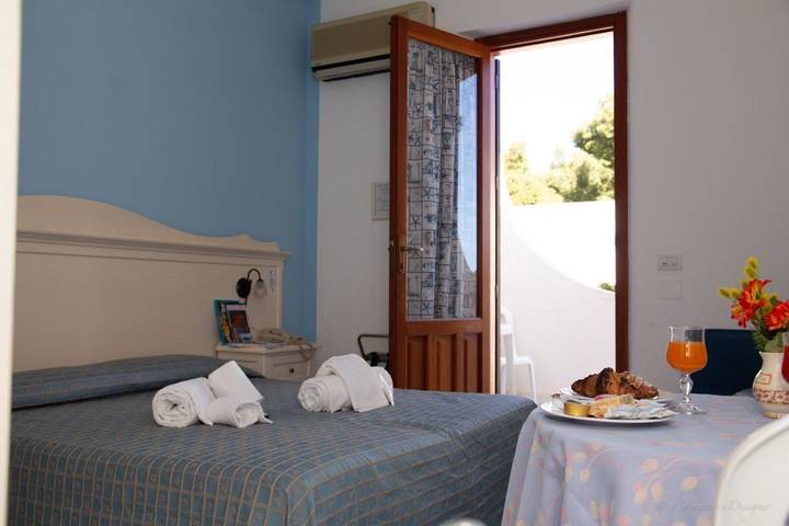 Camping für 3 Personen, mit Terrasse und Pool sowie Kinderpool, mit Haustier auf Sizilien - 4