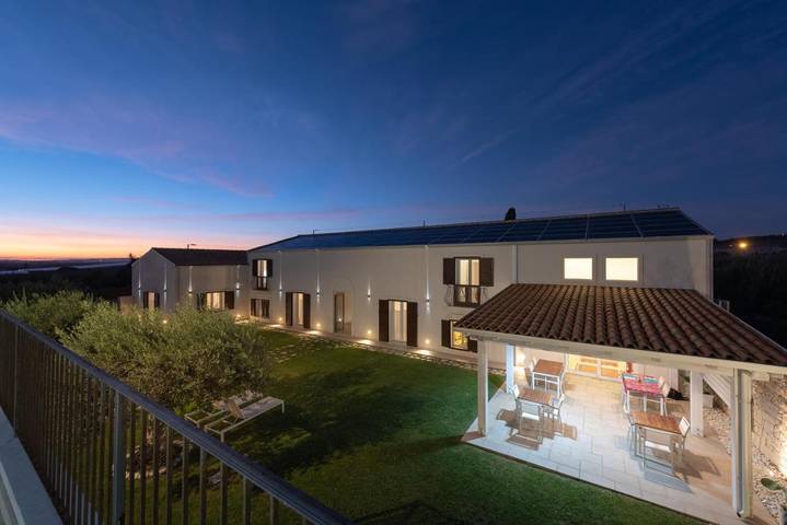 Club vacances pour 3 personnes, avec jardin ainsi que terrasse et piscine en Sicile - 4