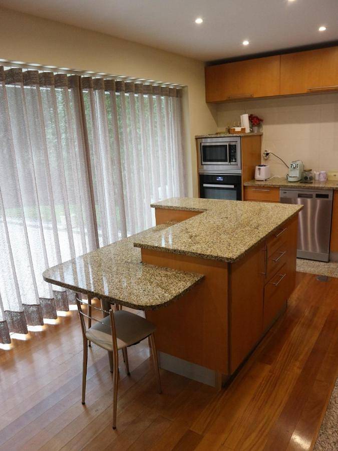 Three-Bedroom Villa in Santa Maria da Feira, Aveiro Distrikt