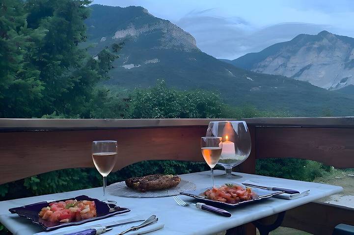 Chambre d’hôte pour 2 personnes, avec jardin à Beauvezer