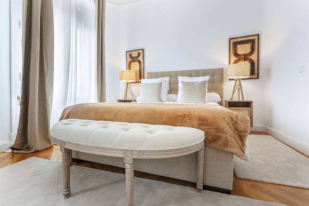 Entire apartment, Santa Ana Place apartment in Madrid in Centro (Madrid), Madrid