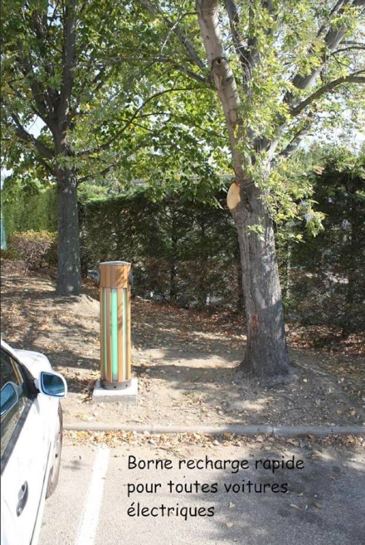 Hôtel pour 3 personnes, avec jardin à Chasse-sur-Rhône - 2