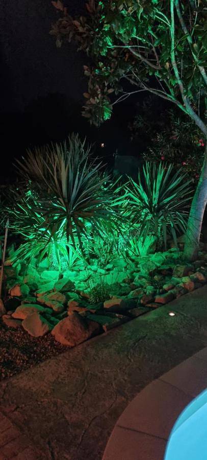 Location de vacances pour 6 personnes, avec jardin et piscine à Brignon - 4