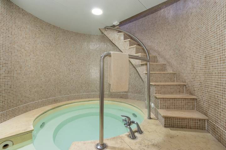 Casa rural para 14 personas, con Jardín en Provincia de Lleida - 3