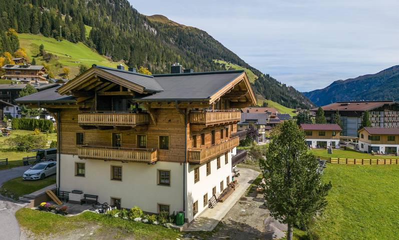 Ferienwohnung für 2 Personen, mit Balkon und Terrasse sowie Garten in Sankt Jakob in Defereggen