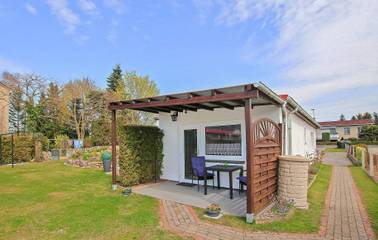 Ferienhaus für 2 Personen, mit Terrasse in Waren (Müritz)