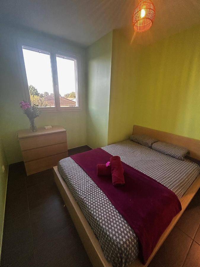 Location de vacances pour 2 personnes, avec Terrasse dans Janneyrias - 4