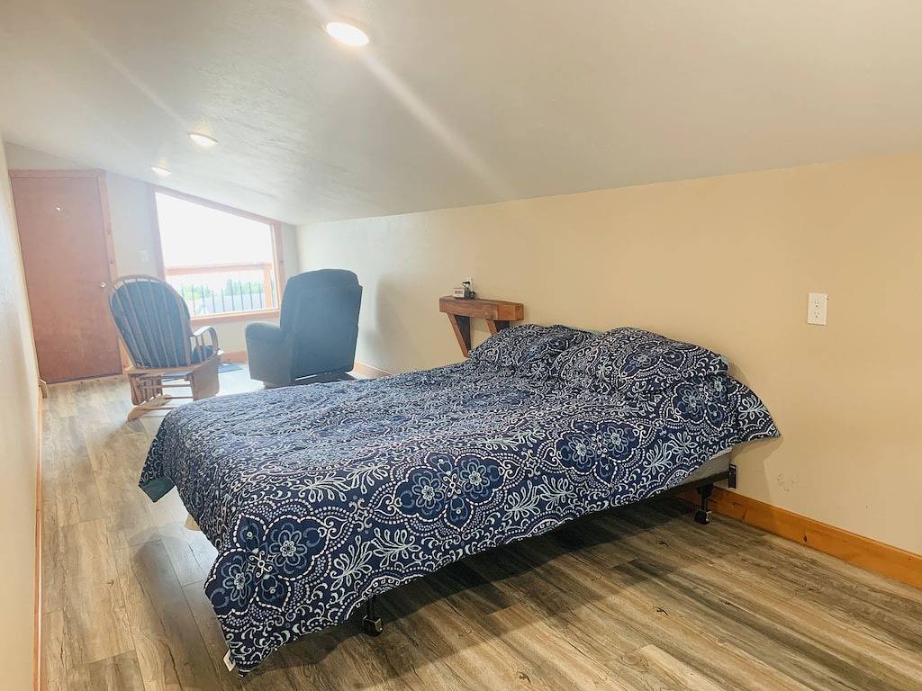 Vrbo unit in private home, in town with ocean views in Homer, Kenai Peninsula