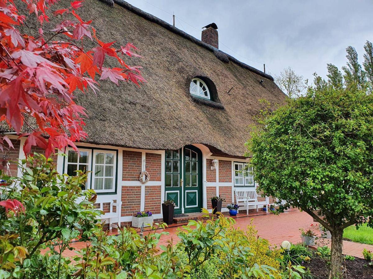 Haus am Fluß in Oberndorf-Oste, Cuxland