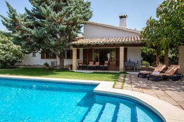Chalet in Pollença, Serra de Tramuntana für 6 
