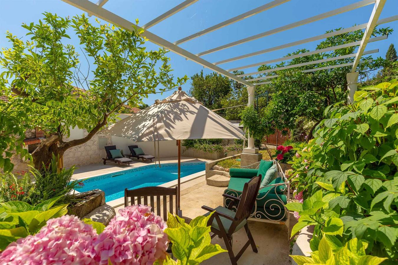 Villa Con Piscina per 8 Persone in Zaton, Grad Dubrovnik