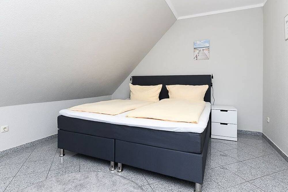Ferienhaus A - Gästehäuser Heimathafen in Bensersiel, Esens