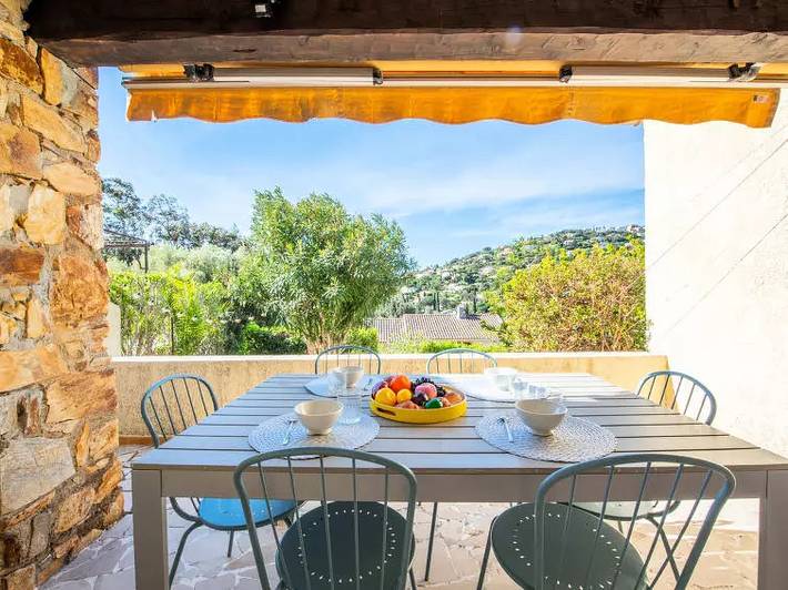 Villa pour 4 personnes, avec terrasse à Cavalaire-sur-Mer