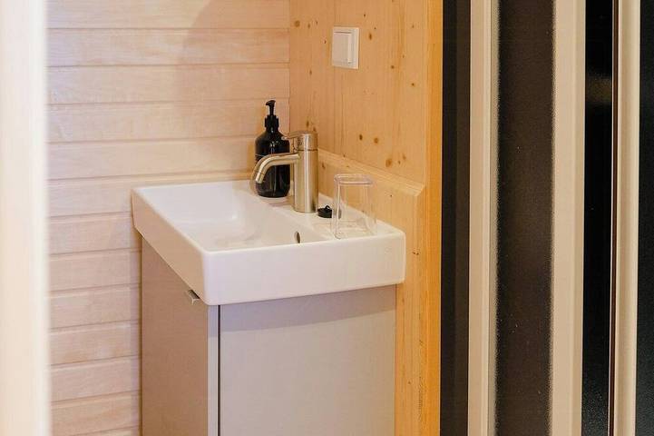 Ferienhaus für 2 Personen, mit Balkon und Garten sowie Pool in Nossentiner Hütte - 4