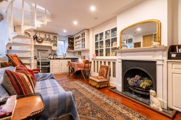 Holiday Home for 4 People in Camden, London, Photo 1