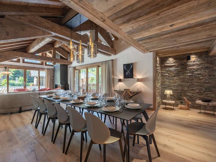 Chalet pour 14 personnes, avec terrasse et jacuzzi en Savoie - 2