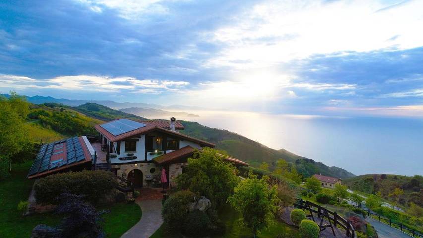 Casa rural para 6 personas, con Terraza además de Jardín y Vistas en San Sebastián