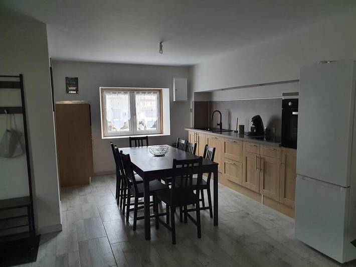 Appartement de vacances pour 8 personnes, avec jacuzzi et terrasse