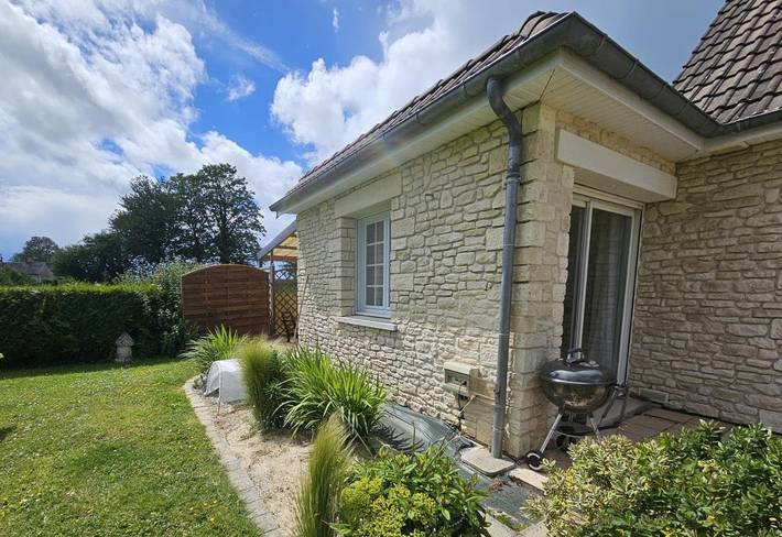 Maison de vacances pour 4 personnes, avec Terrasse et Jardin à Litteau