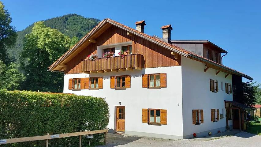Ferienwohnung für 2 Personen, mit Terrasse und Garten in Bad Oberdorf - 2