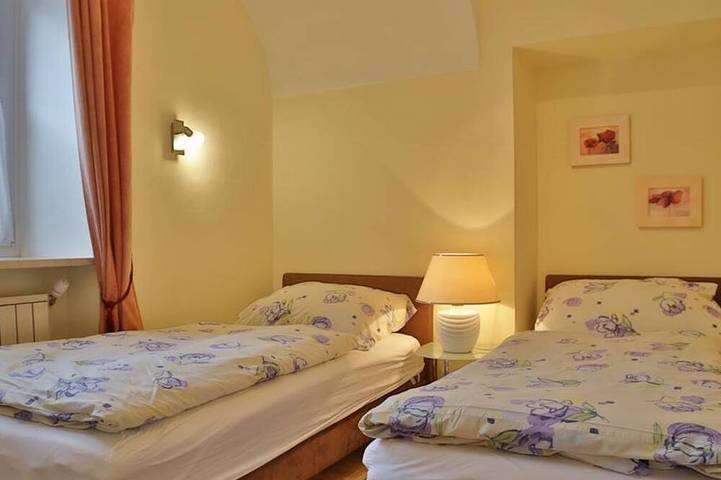 Ganze Wohnung, Ferienwohnung Erdgeschoß Nr. 1 - Haus Pleterski in Hohe Tauern, Obervellach