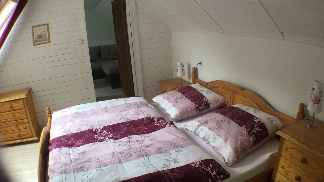 Ganze Ferienwohnung, Ferienwohnung für 3 Personen (45 m²) in Wickersdorf in Saalfelder Höhe, Saalfeld/Saale