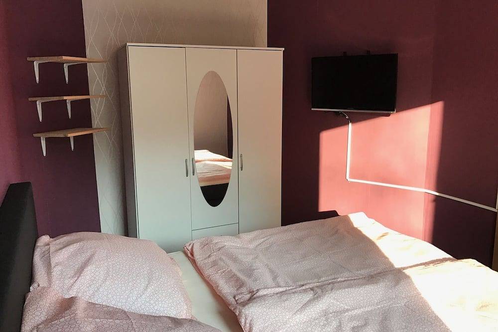 Ganze Wohnung, Zentral gelegen für Harzbesucher, Messegäste, Monteure, Alfeld (5min), Leineberg in Alfeld (Leine), Landkreis Hildesheim