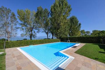 Vakantieappartement voor 4 Personen in Sirmione, Garda Bergen, Afbeelding 1