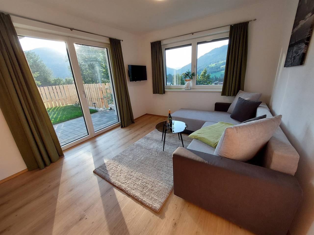 Ganze Ferienwohnung, Appartement/Fewo, Dusche, Wc, 1 Schlafraum in Söll, Kaisergebirge