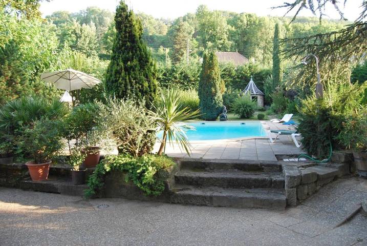 Maison d’hôte pour 2 personnes, avec piscine ainsi que jardin et terrasse à Figeac - 4