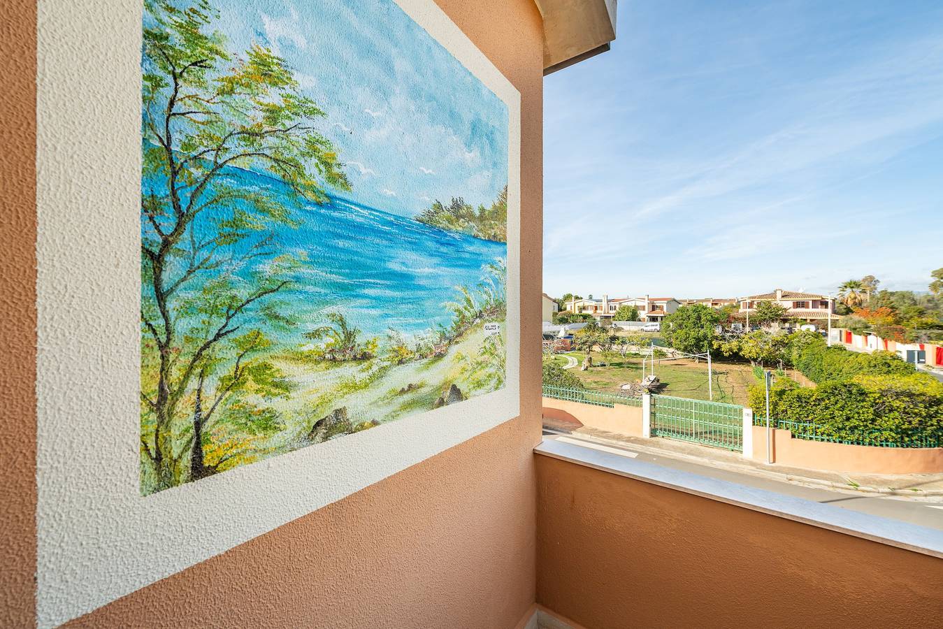 Holiday Home 'Villa Antoinette' with Private Terrace, Wi-Fi and Air Conditioning in Capitana, Cagliari Province