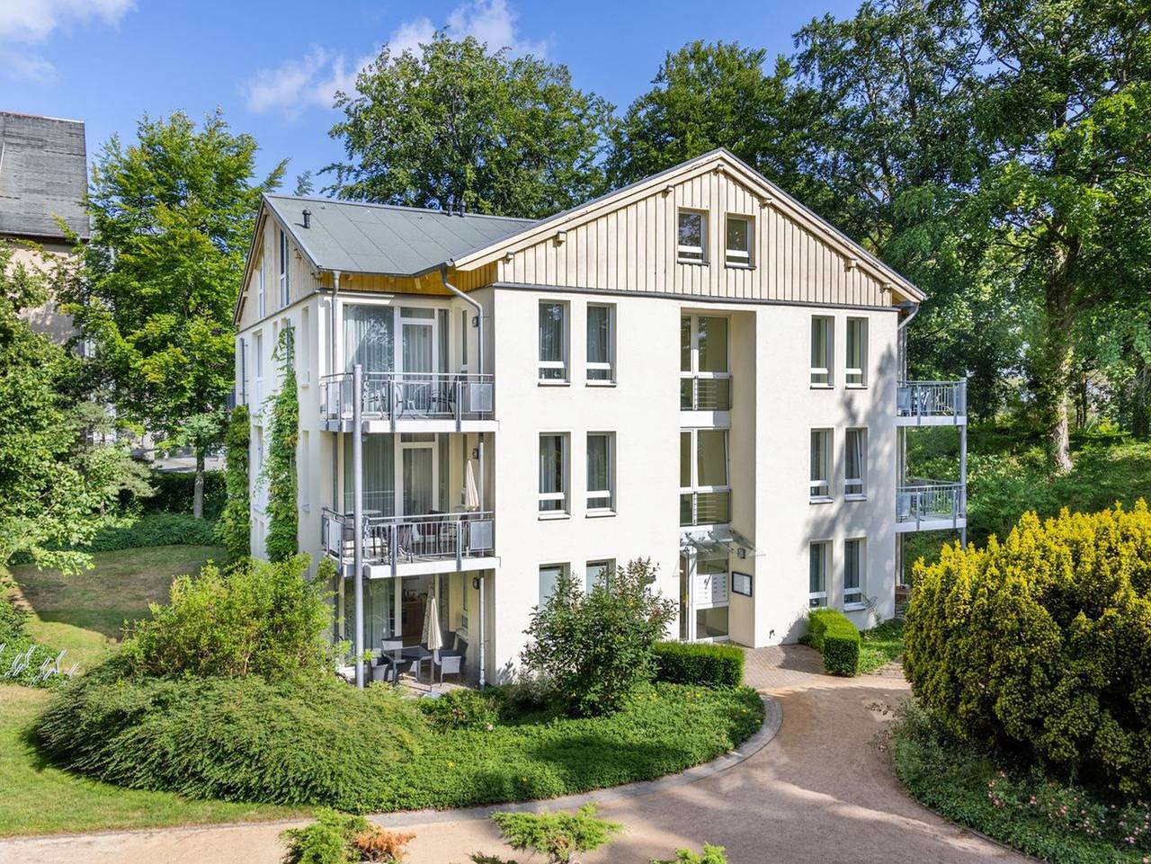 Ganze Ferienwohnung, Strand-Park - Ferienapartment direkt an der Strandpromenade - Saunabereich im Haus inklusive! in Strand Heringsdorf, Heringsdorf