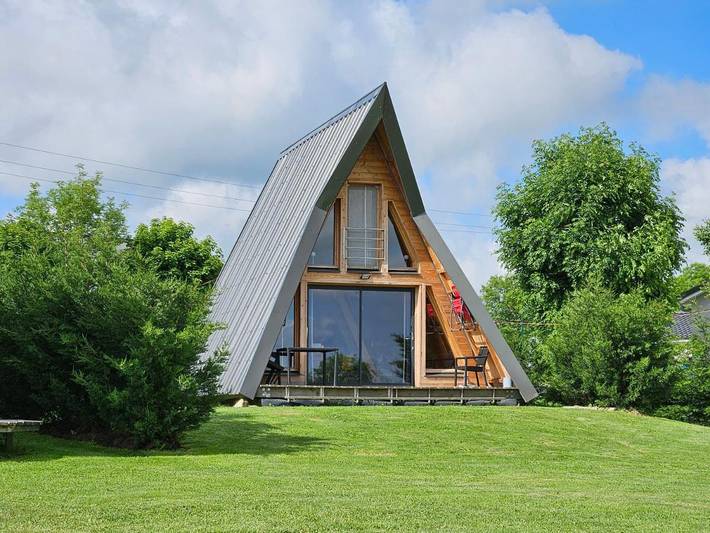 Gîte pour 5 personnes, avec jardin et vue, animaux acceptés à Vernines
