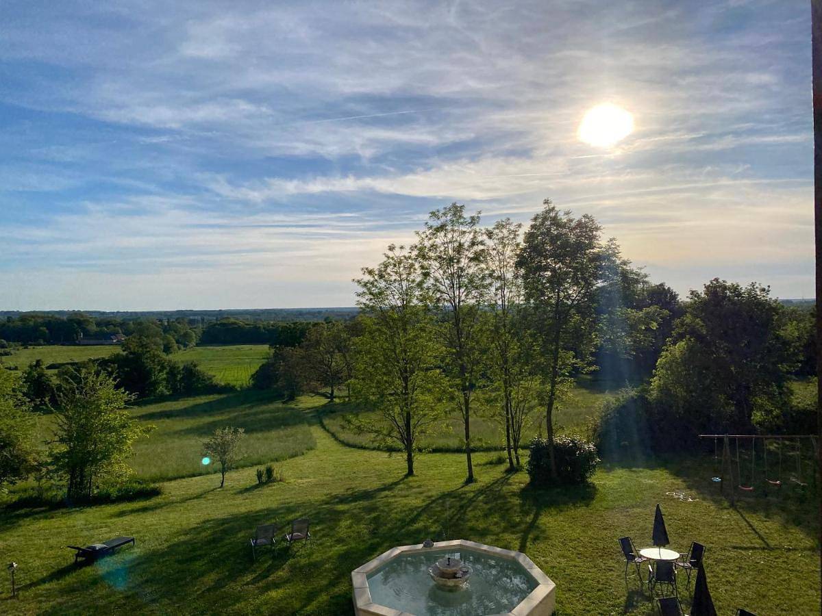 Château des Bourdons Charme, Spa & Nature in Varennes-Vauzelles, Nièvre