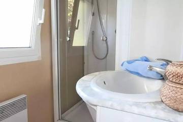 Camping voor 4 Personen in La Bergerie, Hyeres, Afbeelding 2