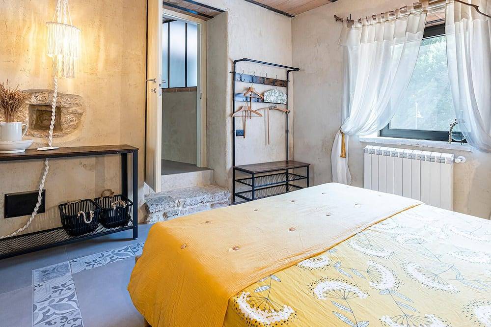 3 bedroom awesome home in Filignano in Filignano, valle del Volturno
