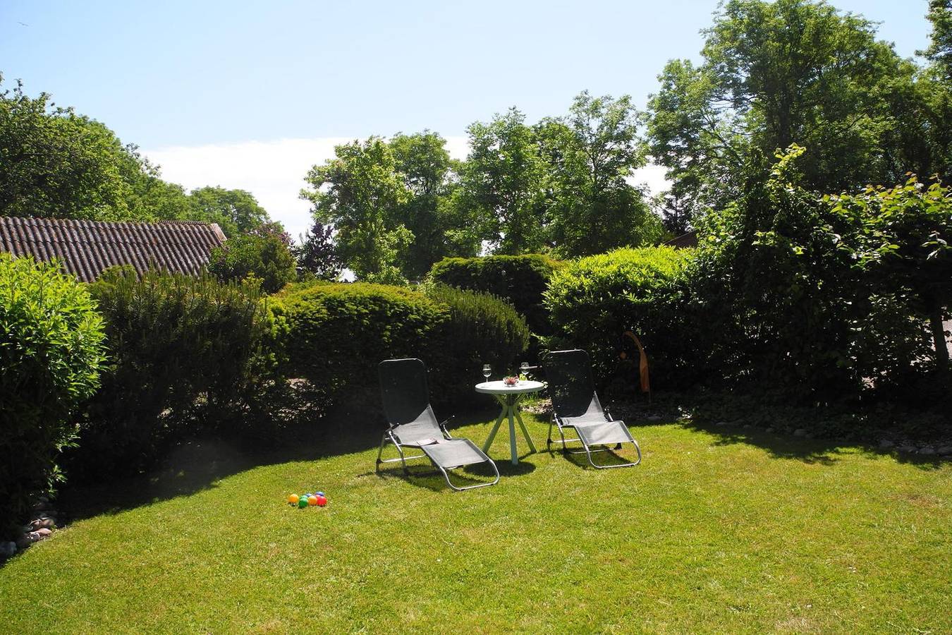 Ferienhaus Keinemann – 125 m² mit Kamin, großem Garten & Nähe Naturstrand in Püttsee, Fehmarn