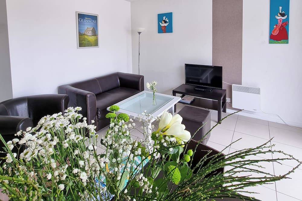 Kleines Haus 100 Meter Vom Strand Mit Pool in Guissény, Brest und Umgebung