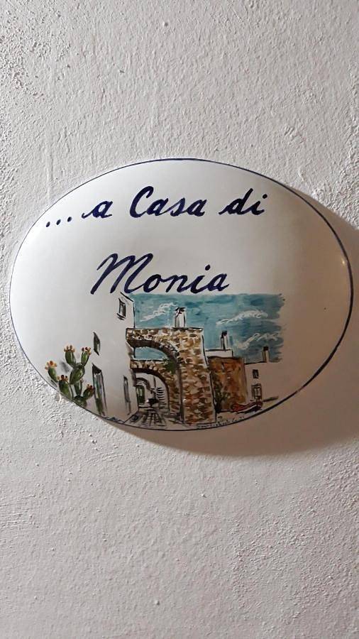 Casa vacanza per 6 persone, con panorama e terrazza a Felline